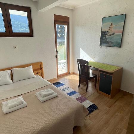 Bed and Breakfast Visitor Yard Плав Экстерьер фото